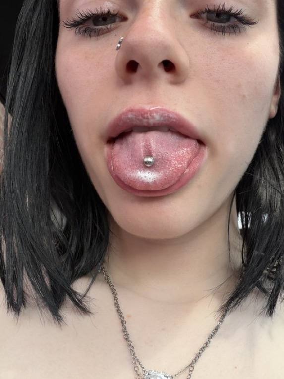 I’m available for both sex and body massage