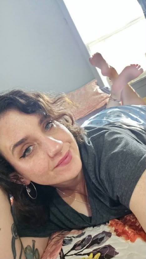 AVAILABLE FOR HOOK UP 🍑🍑FULL SERVICE🥵🥰🥰 WITH NO RESTRICTIONS VERY ROMANTIC 🥵🥵AND SEXY 🍆🍑AlWAYS IN FUCK MOOD💦💦